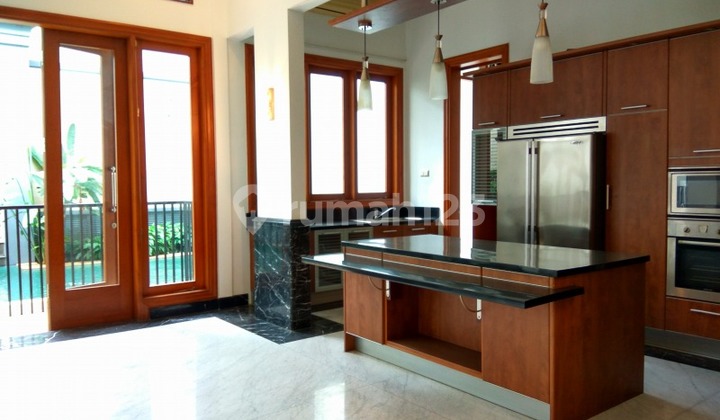 Comfortable and beautiful house in Brawijaya area for expatriat and others "limited edition" Comfortable and beautiful house in Brawijaya area for expatriat and others "limited edition"