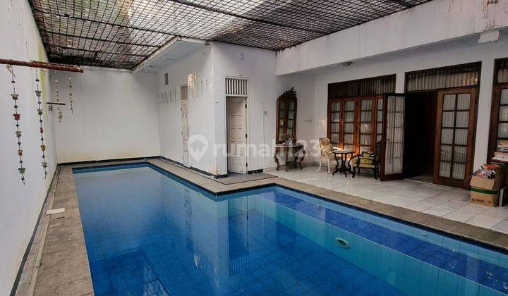 Beautiful house for rent at Senopati Area 1