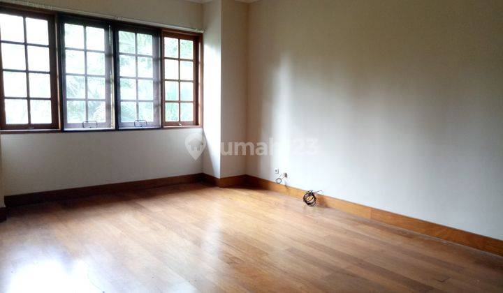 Luxury house in Senopati area ready for Rent suitable for residential or office 1