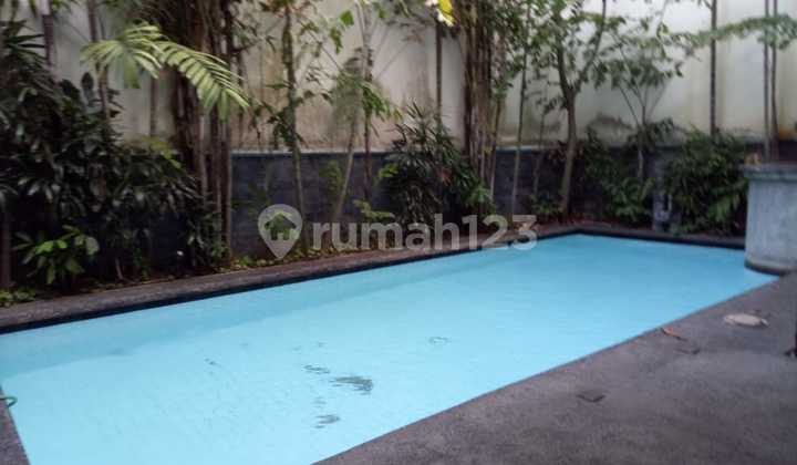 Beautiful House for rent in permata hijau 1