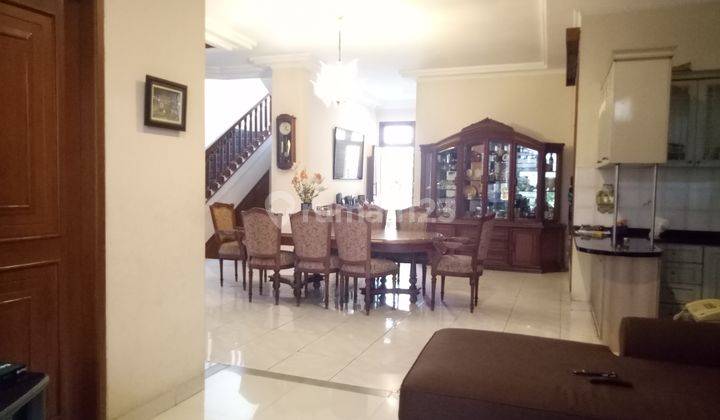 Rumah dijual di area senopati 1