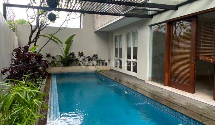 Luxury home for rent at Senopati 1