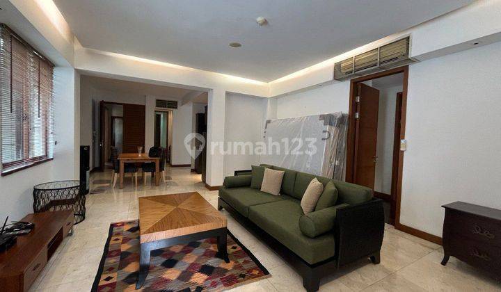 Comfortable unit at Low Raise Apartment at Senopati Area 1