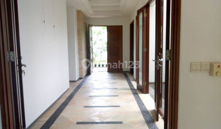 Bright, Modern and Quite House in Senopati Area 1