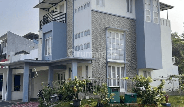 Dijual Cepat Rumah 3 Lantai Bangunan Mandiri Cosmo The Icon Bsd  2