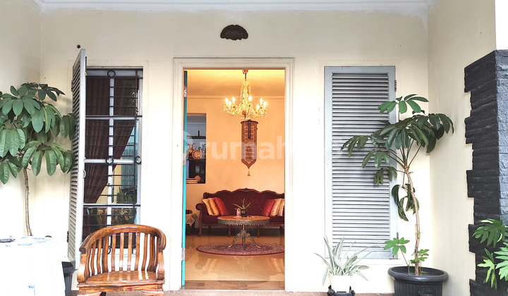 Di Jual Rumah Komersil Kebon Jeruk