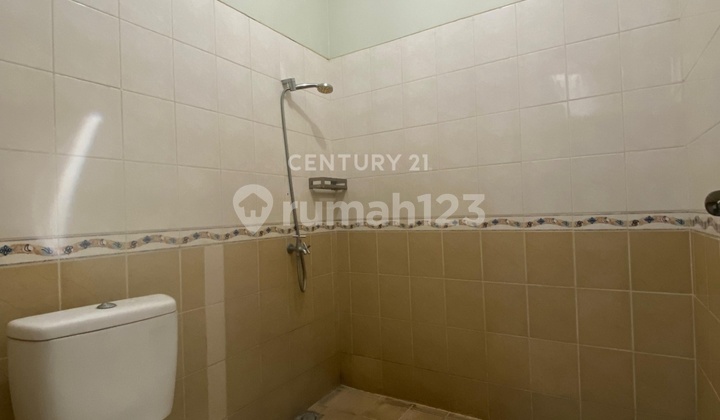 Rumah Rapi Cempaka Putih Timur Luas 535m2 Jual Cepat Jakpus 2