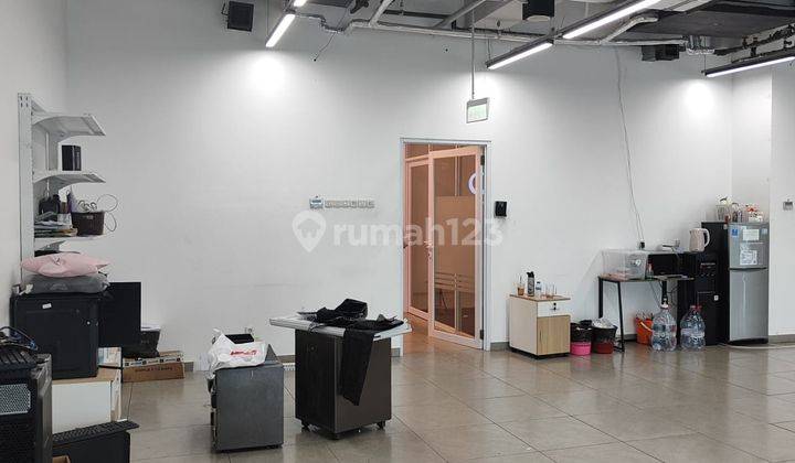 Dijual Office Soho Capital Unit Gandeng Unfurnish