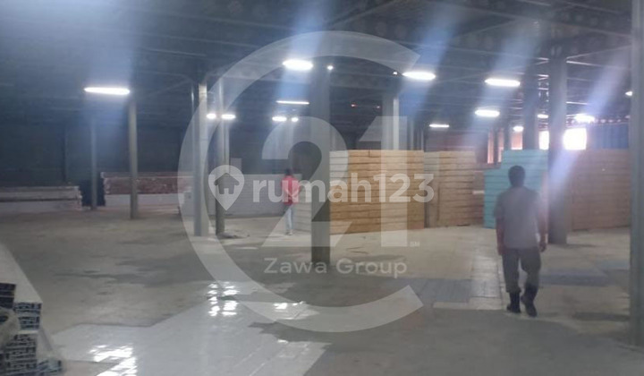 Pabrik di Kawasan Industri Manis Jatiuwung Tangerang