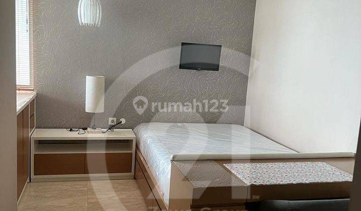 Sewa Apartemen St Moritz Full Furnished Lantai Tinggi 12
