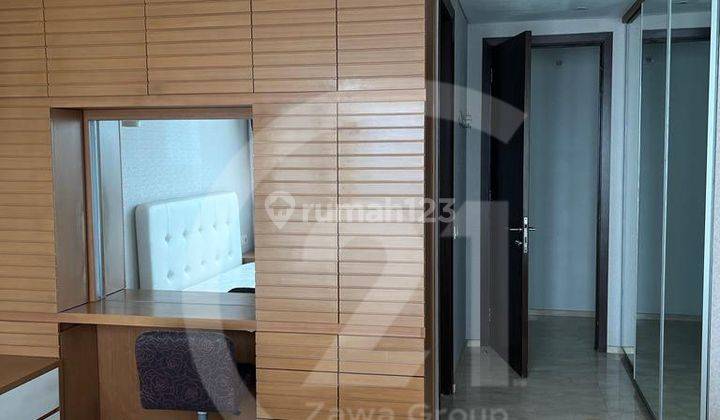 Sewa Apartemen St Moritz Full Furnished Lantai Tinggi 19