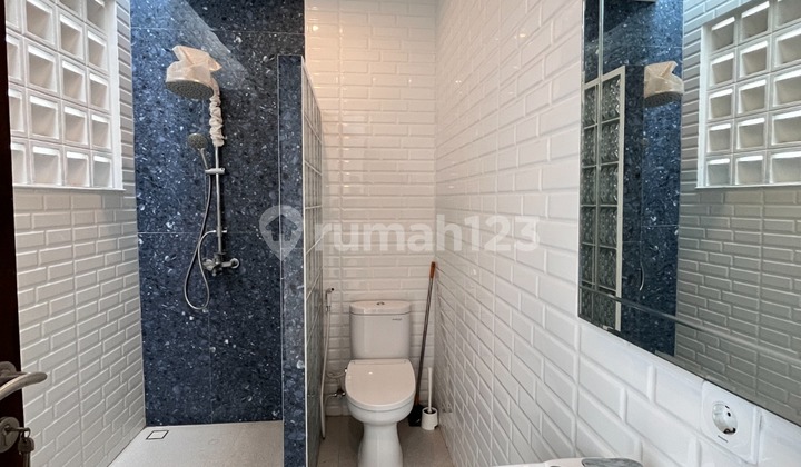 VERY Rare Brand New House in Cipete Kebayoran Under 4 Billion 2