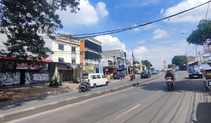 For rent: Adjacent Shophouse Ciledug Cokrominoto For rent: Adjacent Shophouse Ciledug Cokrominoto