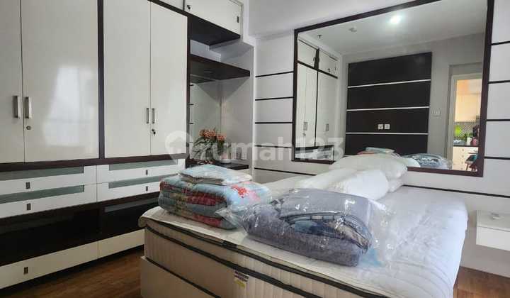 Sewa Royal Mediterania Garden Furnish Cantik Siap Huni