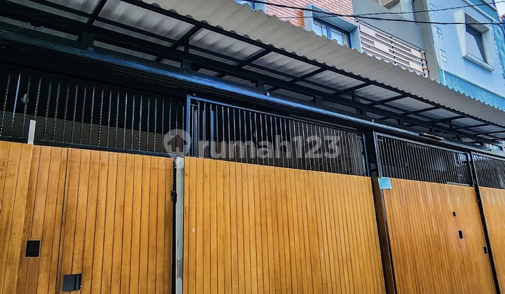 Premium Boarding House with 18 Rooms Always Full. Perfect for Investment 2