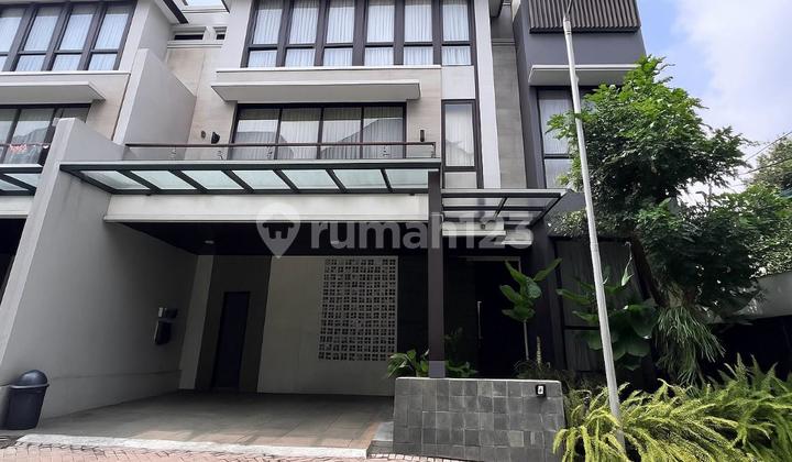 RUMAH CAKEP BANGET DEKAT MRT LEBAK BULUS SEMIFURNISH, HARGA NEGO