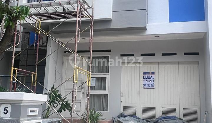 DALTON HOUSE SUMMARECON SERPONG, GOOD AND READY TO OCCUPY.