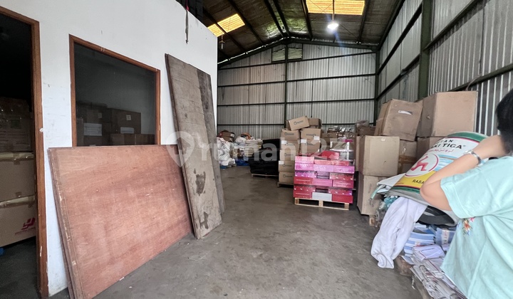 Warehouse for Rent in Depok, Ideal for Logistics, Distribution, Etc. Negotiable Until Deal. Warehouse for Rent in Depok, Ideal for Logistics, Distribution, Etc. Negotiable Until Deal.