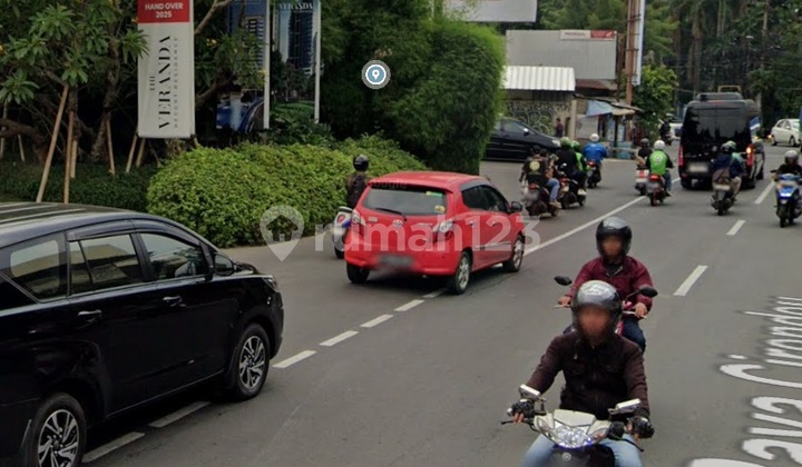 DISEWAKAN KAVLING ADA BANGUNAN LEBAK BULUS COCOK PADEL,GYM DLL