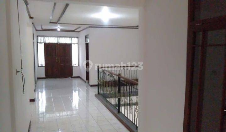 Rumah Super Nyaman, Luas, Cantik, Elegant, Lokasi Super Strategis 6