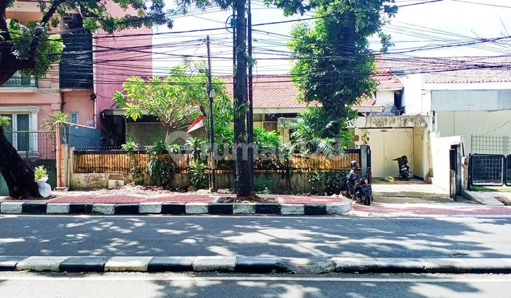 Dijual Rumah Strategis 1.5 lt Kebayoran Baru, Jakarta Selatan