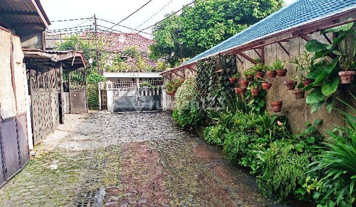 Rumah 2 lt + Kosan 6 Pintu Pancoran Barat Dekat Area Perkantoran, Jakarta Selatan 2