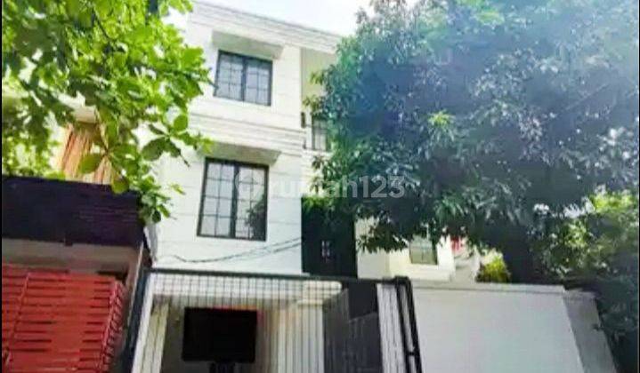 Rumah Baru Pondok Indah 3 lt Dekat PIM 2 1