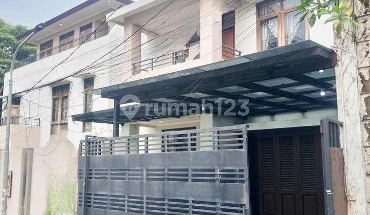 Disewakan Rumah Kebagusan 3 Lt Dekat Tb.simatupang, Jaksel