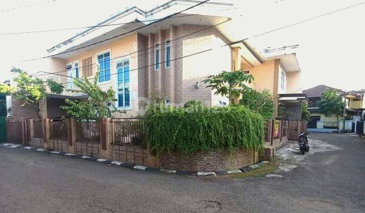 Z52 Rumah Mewah Hoek 284 m2 di Kalibata Jakarta Selatan 2