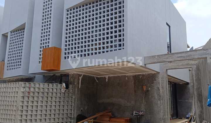 S547 Rumah Hoek Turun Harga Murah Cluster Billymoon Pondok Kelapa Jaktim 2