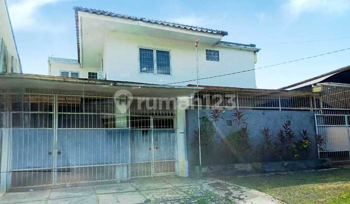 S700 Rumah 688 m2 Nuansa Villa Private Pool Bintaro Sektor 9 Tangerang 2