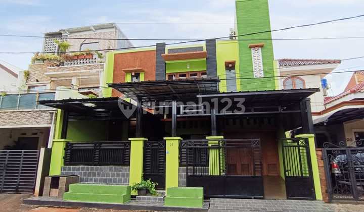 Y242 Rumah Bagus di Komplek Elit Kav Marinir Pondok Kelapa Jakarta Timur