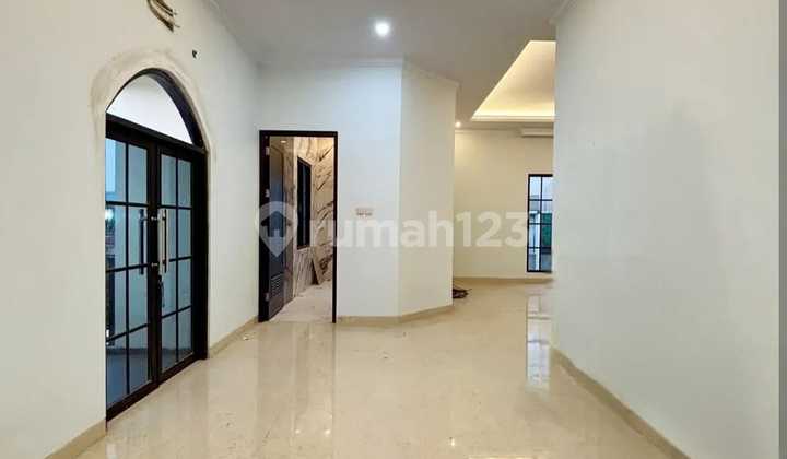 Z100 Premium Luxury Corner House 385 m2 Cipete Kemang South Jakarta 2