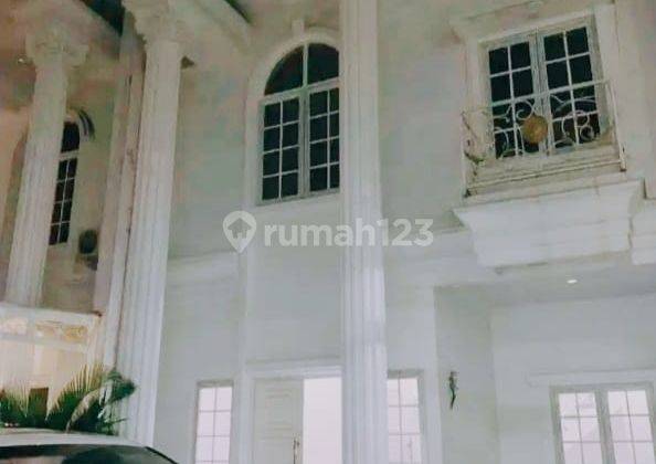 Rumah Full Furnished di Cipayung Jakarta Timur Bagus Gaya Eropa 2