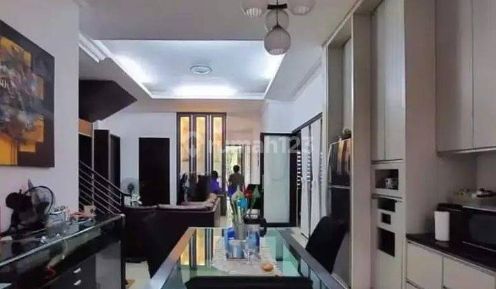 Rumah Bagus 2,5 Lantai 193 M2 di Jagakarsa Jakarta Selatan 2