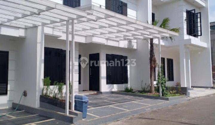 Rumah Siap Huni di Lebak Bulus Cilandak Jakarta Selatan 1