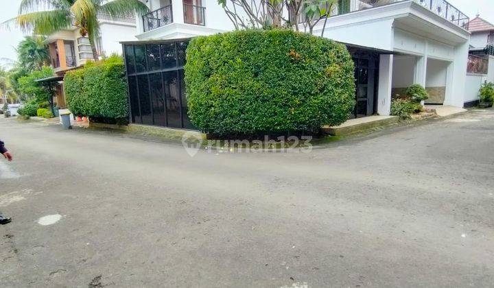 Rumah Bagus 394 M2 di Townhouse Kebagusan Jakarta Selatan 2