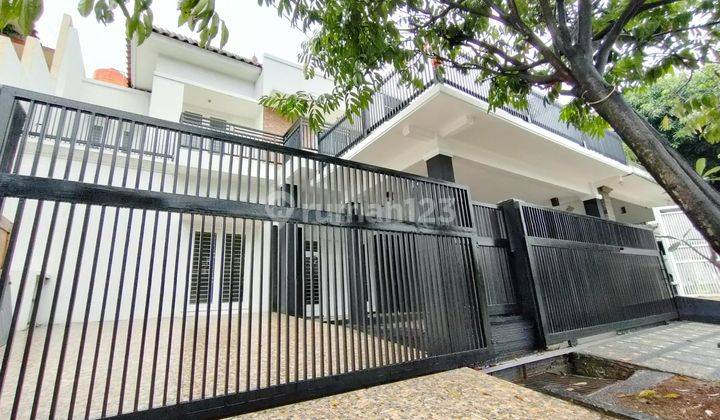 Rumah Semi Furnished 216 M2 di Kemang Pratama Bekasi 2