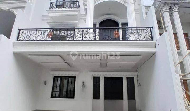 If14 Rumah Baru Berkelas Townhouse Kebagusan Jakarta Selatan 1