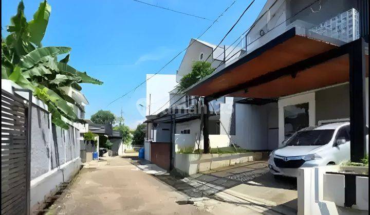 S581 Rumah Bagus Modern 172 M2 Murah di Pondok Bambu Jakarta Timur 2