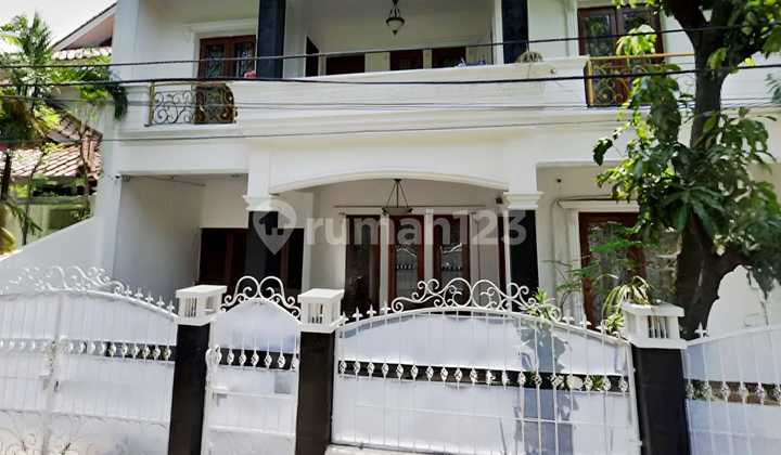 S681 Rumah Mewah 264 m2 Strategis Rawamangun Jakarta Timur 2