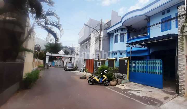 Z75 Rumah Strategis Murah 195 m2 Cempaka Putih Jakarta Pusat 2