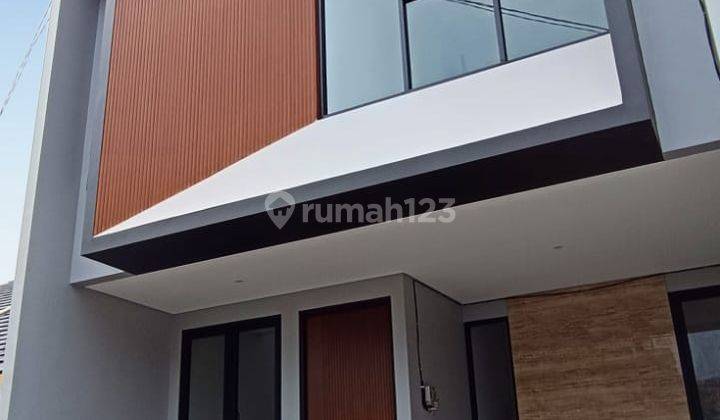 Y160c Rumah Scandinavian Murah 900 Jt di Cilangkap Jakarta Timur 1