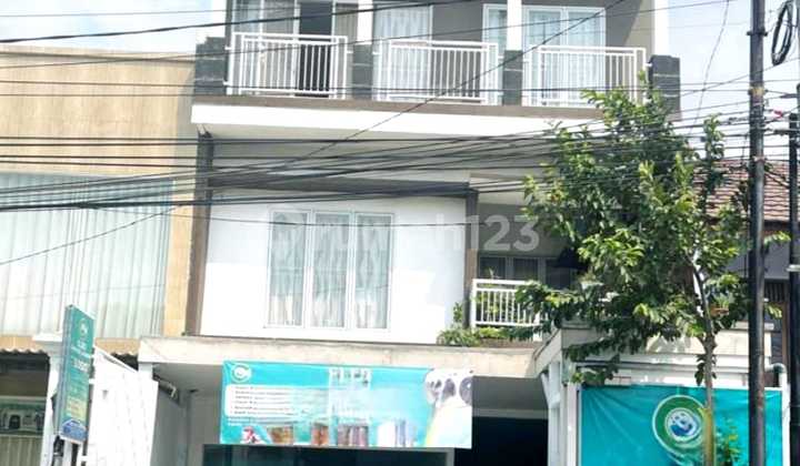 S689 Rumah Pinggir Jalan bisa untuk Usaha Duren Sawit Jakarta Timur