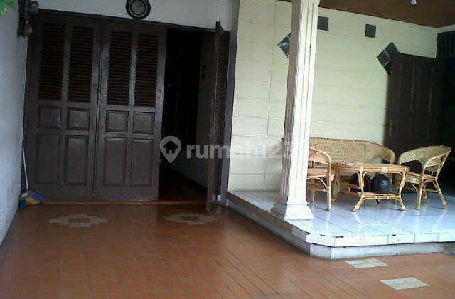 Ad13 Rumah 220 M2 Jalan Lebar di Rawamangun Jakarta Timur 2