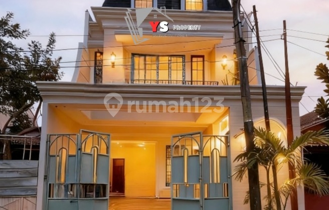 Zn90 Rumah Mewah American Classic Billymoon Pondok Kelapa Jakarta Timur
