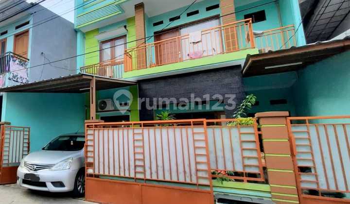 Ac55 For Sale Quick 3-Story House Cheap in Pondok Kelapa East Jakarta