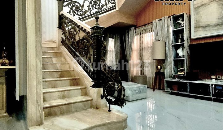 DD335 Rumah Mewah Hoek 318 m2 Furnished Kota Wisata Cibubur  2