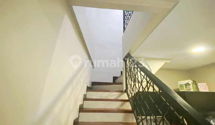 ZN49 Rumah Bagus Siap huni di Jatimakmur Pondok Gede Bekasi 2