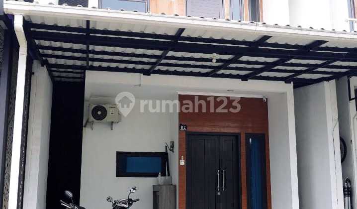 Y355 Rumah Bagus Siap Huni di Cluster Jatiwaringin Pondok Gede Bekasi Y355 Rumah Bagus Siap Huni di Cluster Jatiwaringin Pondok Gede Bekasi